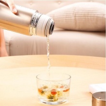 得力 17651 保溫杯 500ml