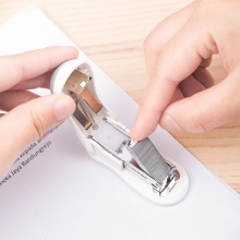 得力 0304 訂書機 12# 混色