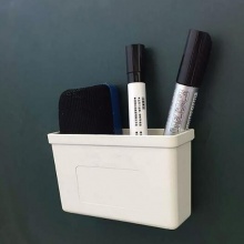 國產(chǎn) 磁性筆筒 13*7.5*4cm 白色